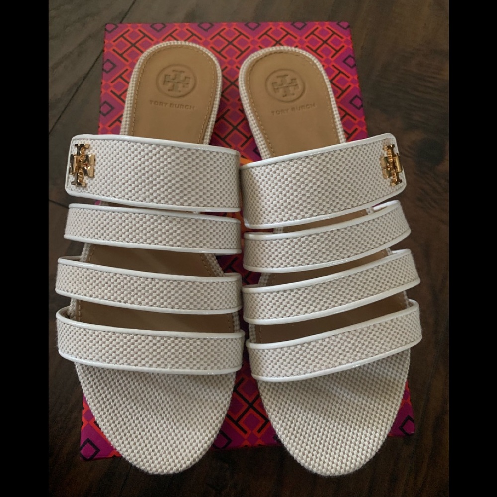 Authentic KIRA New Tory Burch sandals